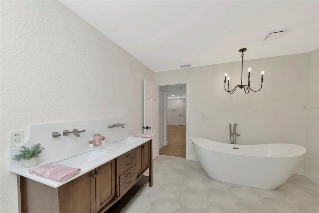 6505 11th Drive E, Bradenton, FL 34208 Photo