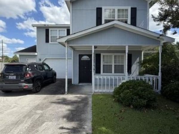 305 Fox Way S, Hubert, NC 28539