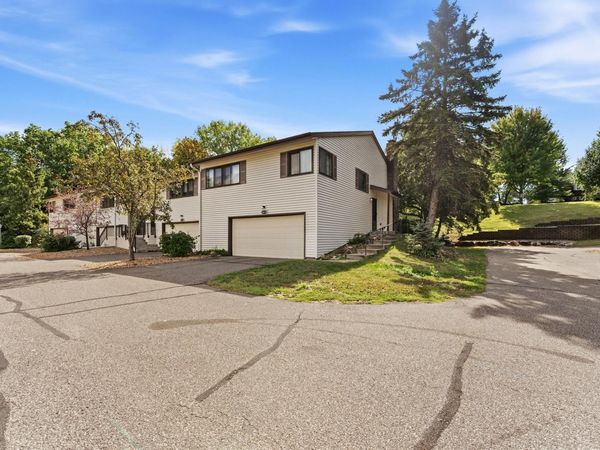 200 Wentworth Avenue W, Unit D, West Saint Paul, MN 55118