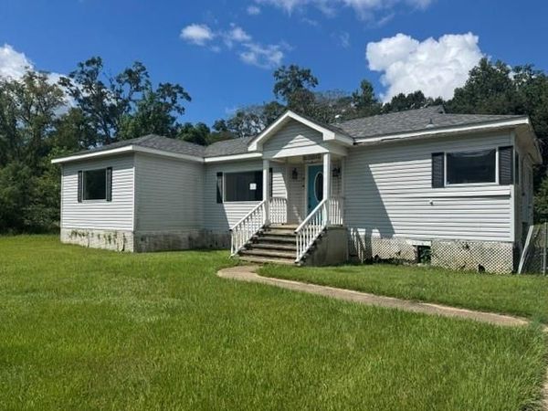 77 Oklahoma Drive , Mobile, AL 36608