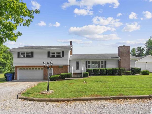 8307 N Watson Place, West Terre Haute, IN 47885