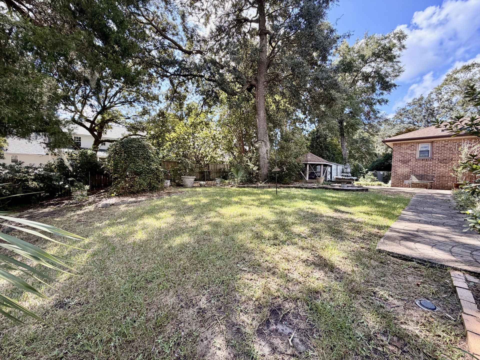 4351 Helene Drive Photo 16