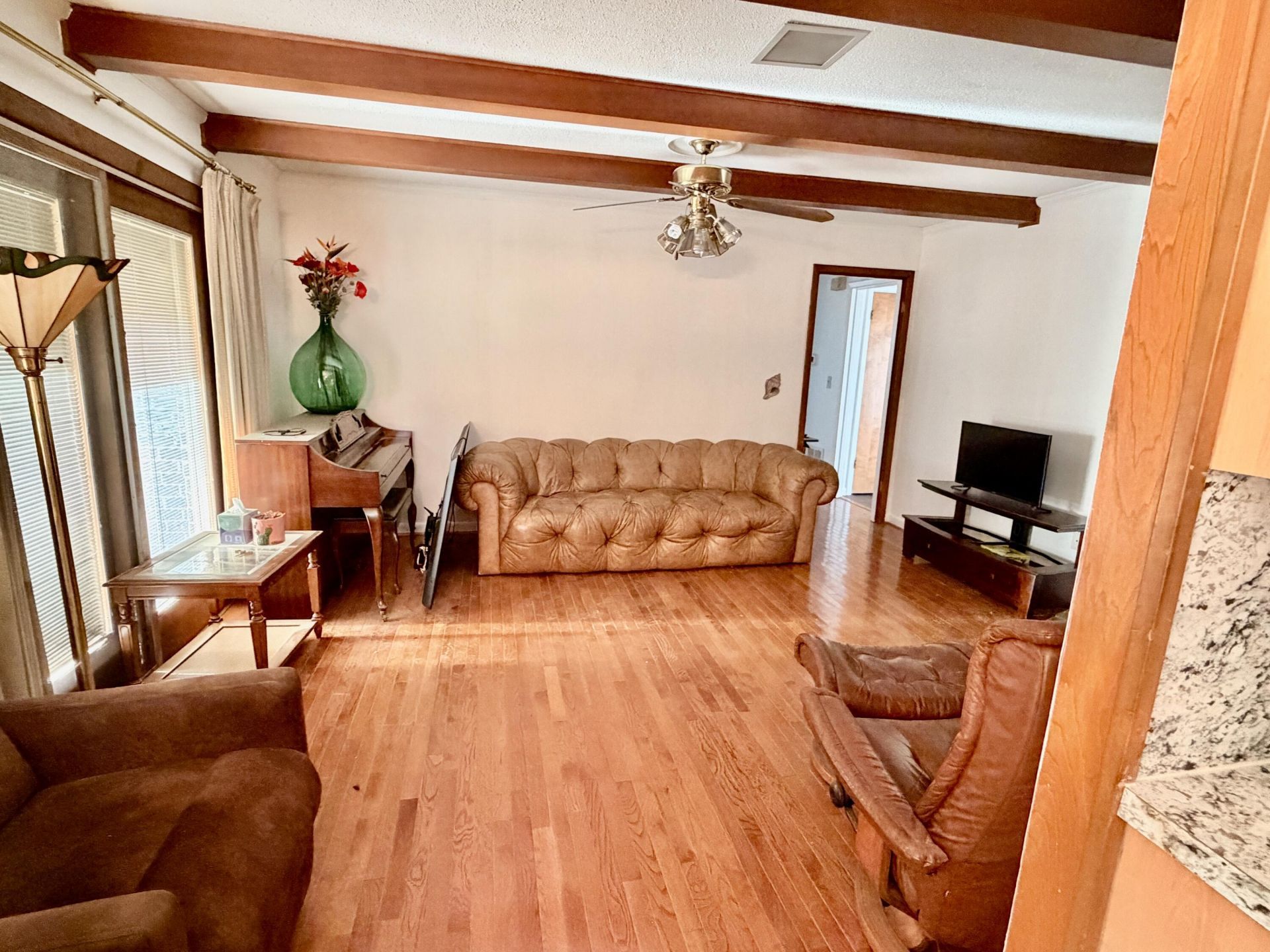 4351 Helene Drive Photo 8