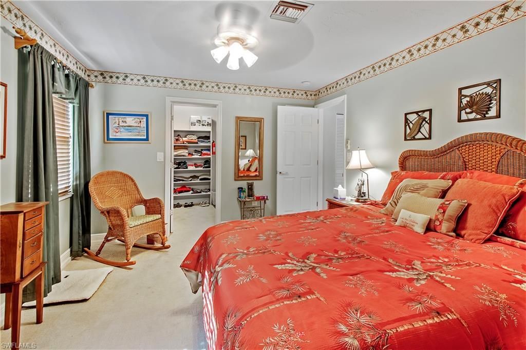 125 Pago Pago Dr E, Naples, FL 34113 Photo