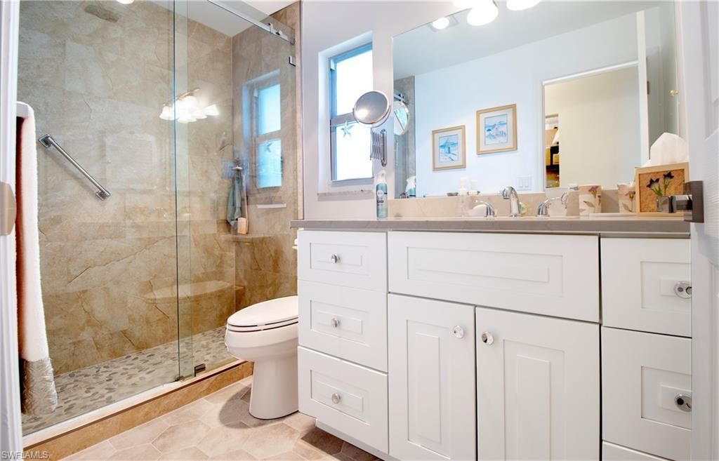 125 Pago Pago Dr E, Naples, FL 34113 Photo