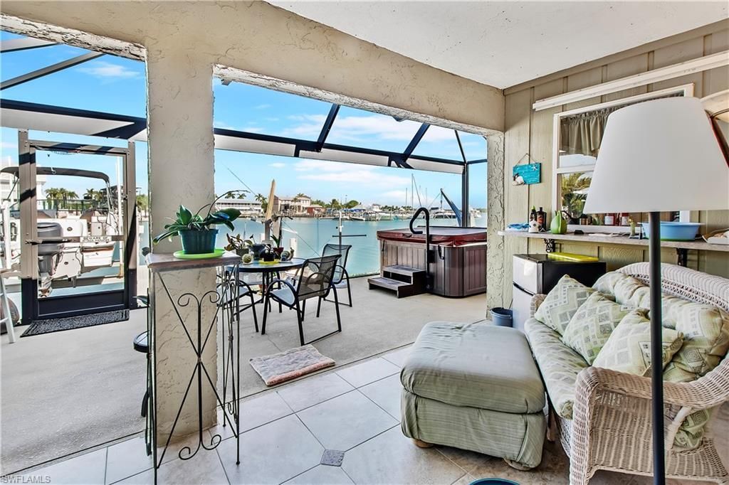 125 Pago Pago Dr E, Naples, FL 34113 Photo