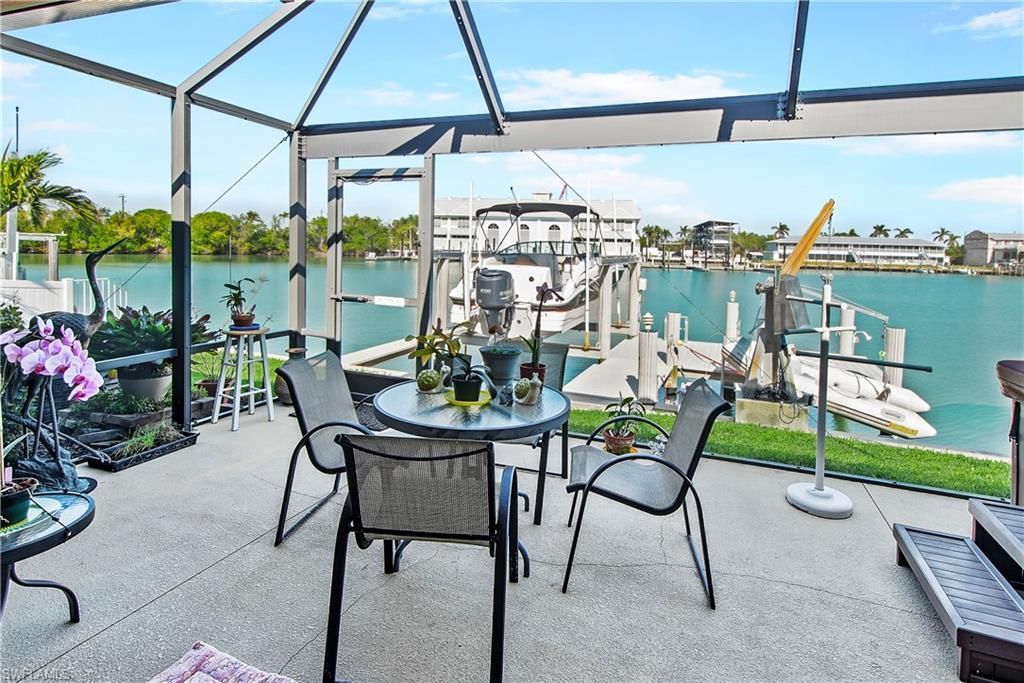 125 Pago Pago Dr E, Naples, FL 34113 Photo