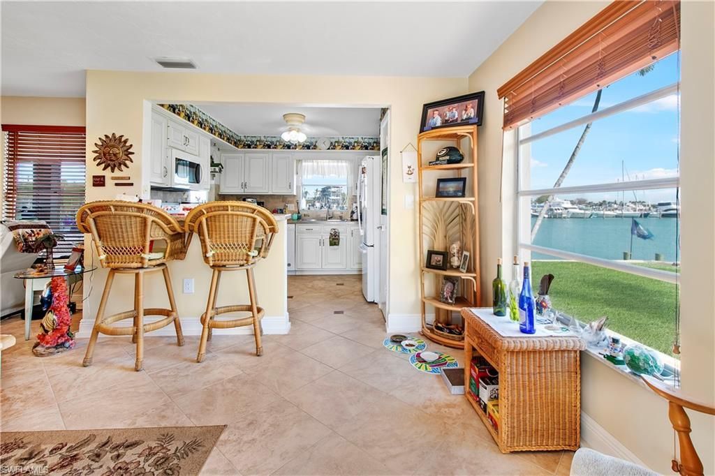 125 Pago Pago Dr E, Naples, FL 34113 Photo