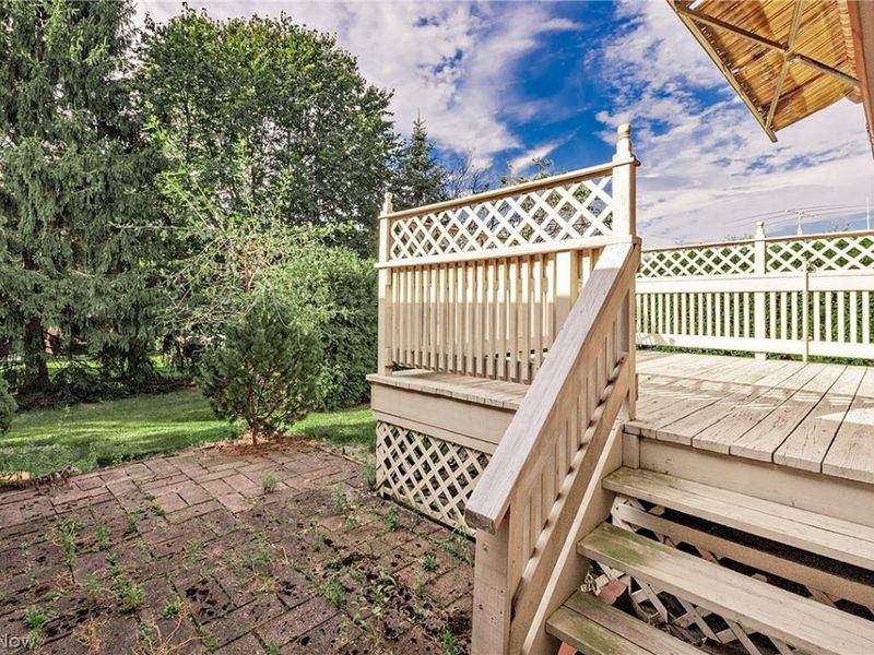 7681 Plumwood Lane, Seven Hills, OH 44131 Photo 38