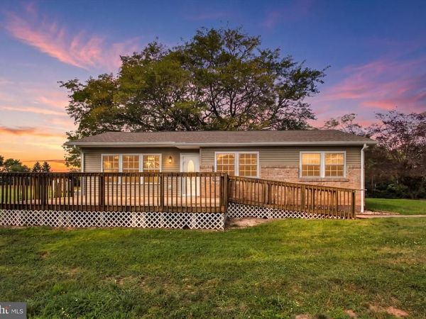 1605 HARNEY ROAD , LITTLESTOWN, PA 17340