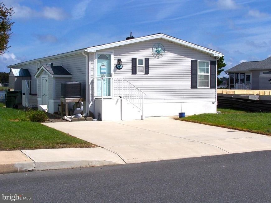 808 Bahia Drive, Ocean City, MD 21842 Main Photo