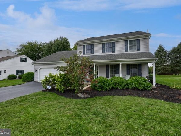 3 BROOKFIELD ROAD , LITITZ, PA 17543