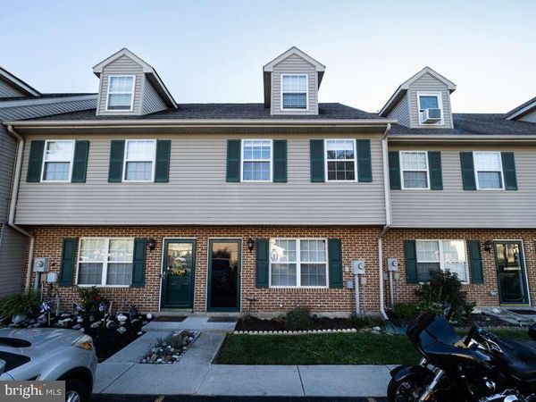 110 ORCHARD LANE, Unit 6, HANOVER, PA 17331