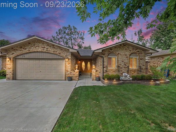 17567 Merryweather Street, Clinton Township, Mi 48038