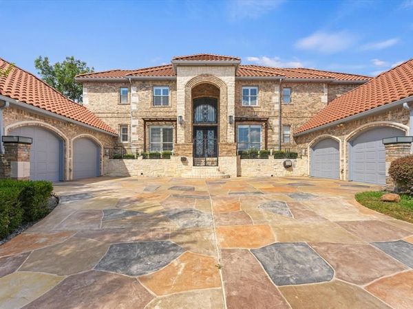 2601 Sir Gawain Lane, Lewisville, TX 75056