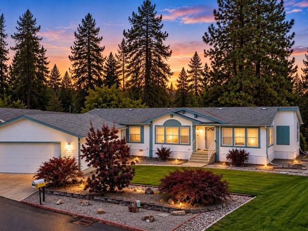 14619 N FARRAGUT Ln, Mead, WA 99021