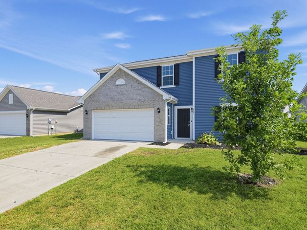 485 Haywood Drive , Greenfield, IN 46140