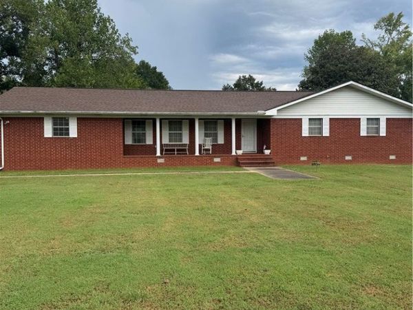 10138 Sr 7 , Dover, AR 72837