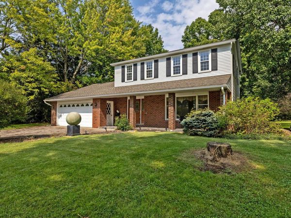 15419 Montgomery Road , Johnstown, OH 43031