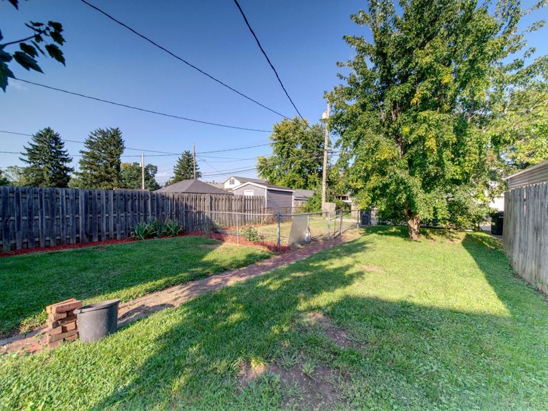 304 S Cypress Avenue, Columbus, OH 43223 Photo 6