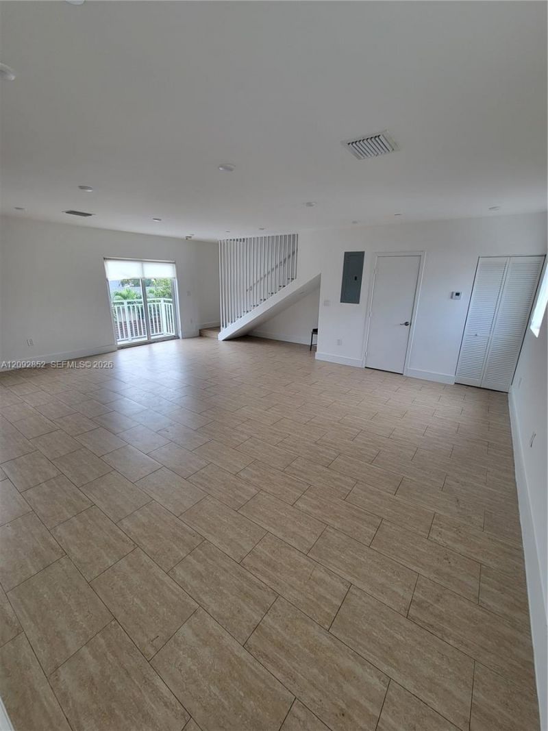 6336 SW 27th St , Unit 7, Miramar, FL 33023 Photo