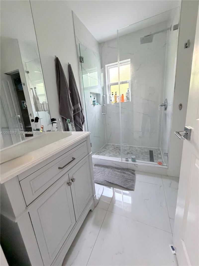 360 SW 20th Rd , Miami, FL 33129 Photo