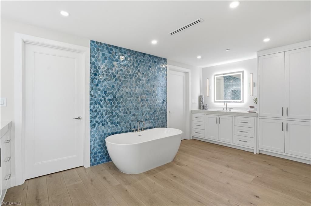 13945 Old Coast Rd , Unit 1906, Naples, FL 34110 Photo