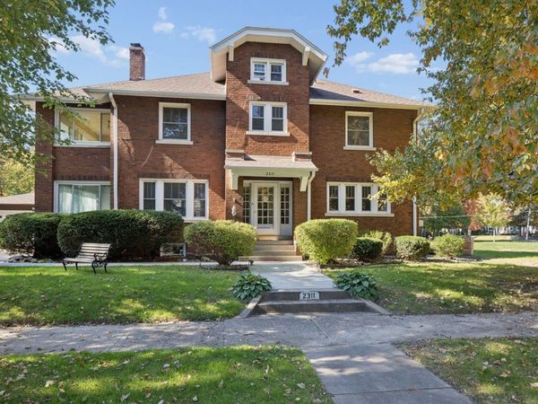 2311 12th Street, Moline, IL 61265
