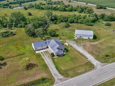 11201 Firth Road, Firth, NE 68358