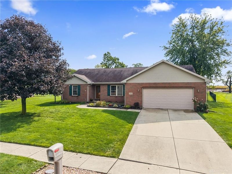 3241 Sioux Drive, Piqua, OH 45356 Photo 2