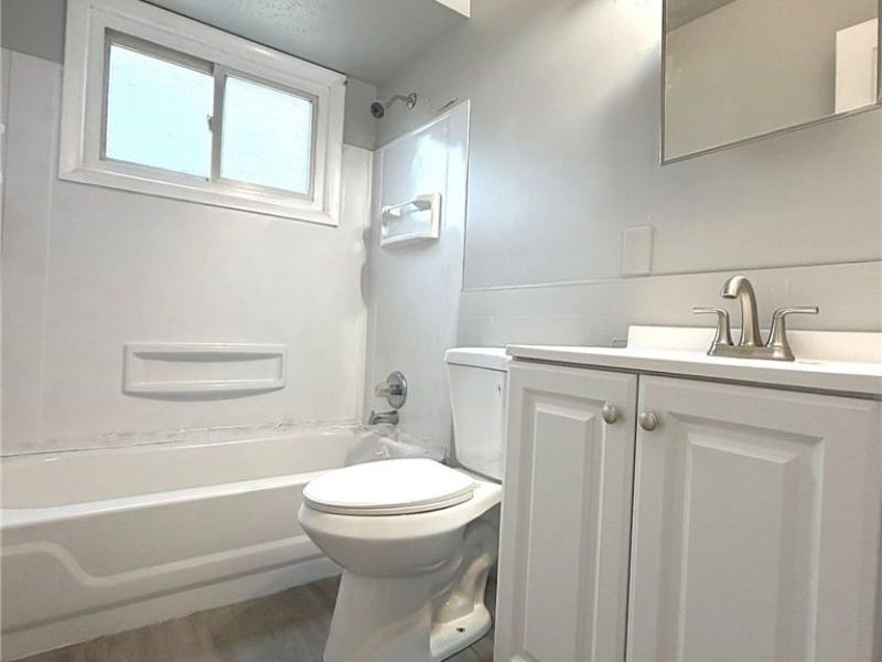 4180 E 148th Street, Cleveland, OH 44128 Photo 12