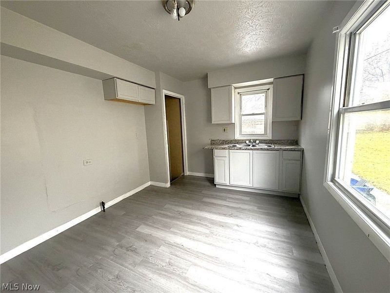 4180 E 148th Street, Cleveland, OH 44128 Photo 2
