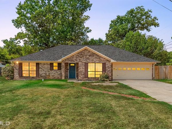 505 Montgomery Drive, Springhill, LA 71075