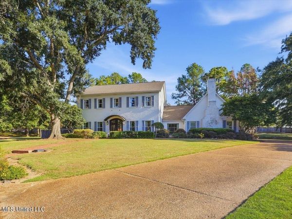 31 Polo Drive, Jackson, MS 39211