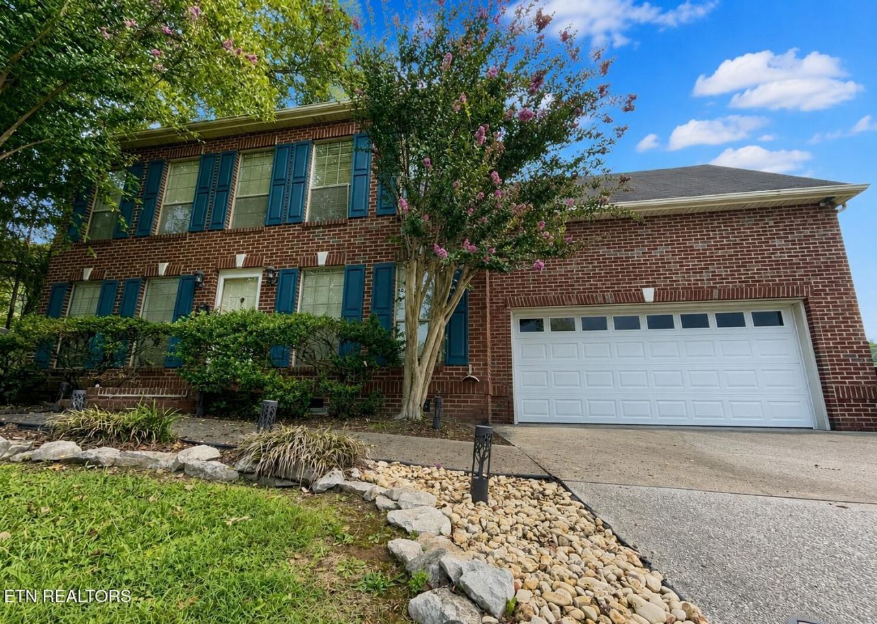 9904 Locklear Way , Knoxville, TN 37931 Main Photo