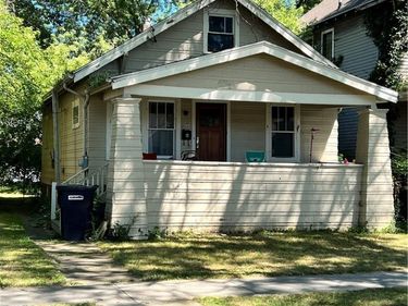 2248 Willow Avenue , Niagara Falls, NY 14305