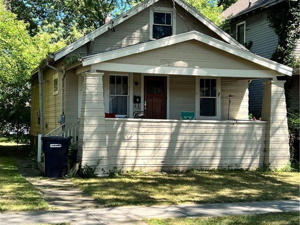2248 Willow Avenue , Niagara Falls, NY 14305