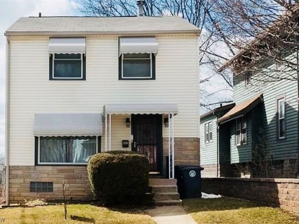 2176 10th Street SW, Akron, OH 44314