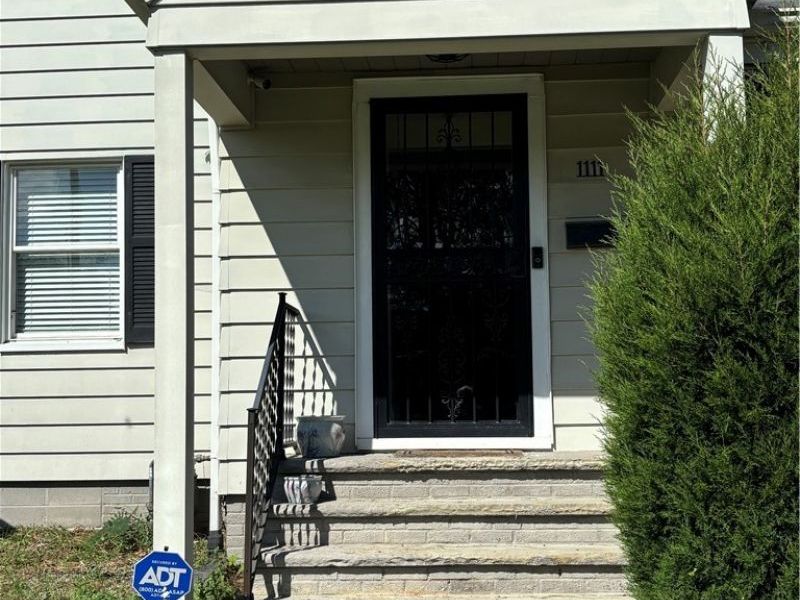 1111 Colonial Boulevard NE, Canton, OH 44714 Photo 2