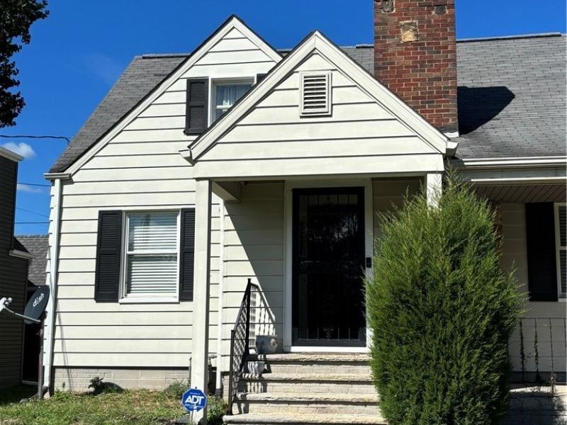 1111 Colonial Boulevard NE, Canton, OH 44714 Photo 3