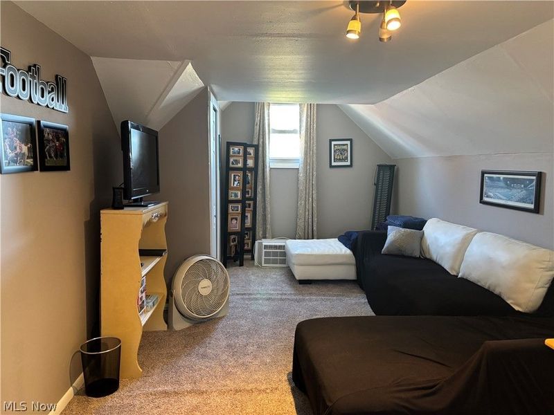 1111 Colonial Boulevard NE, Canton, OH 44714 Photo 35