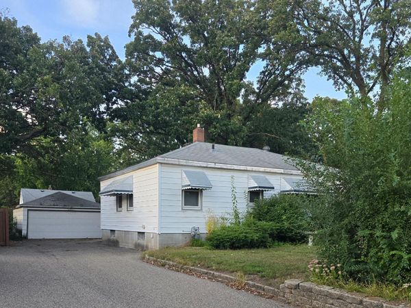 5116 Bernard Avenue N, Crystal, MN 55429