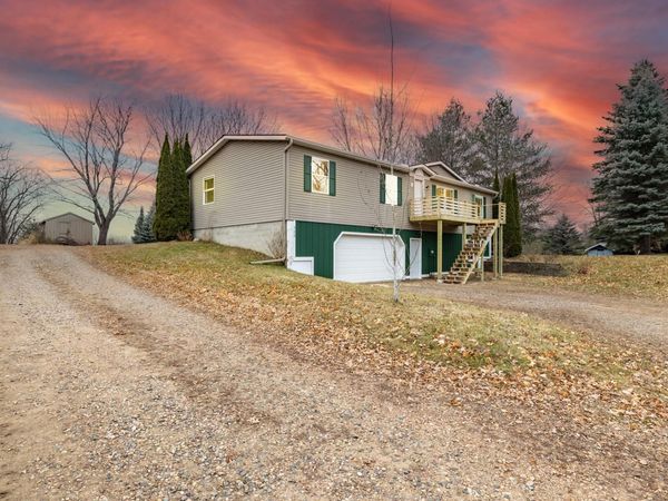 720 Central Avenue S, New Prague, MN 56071