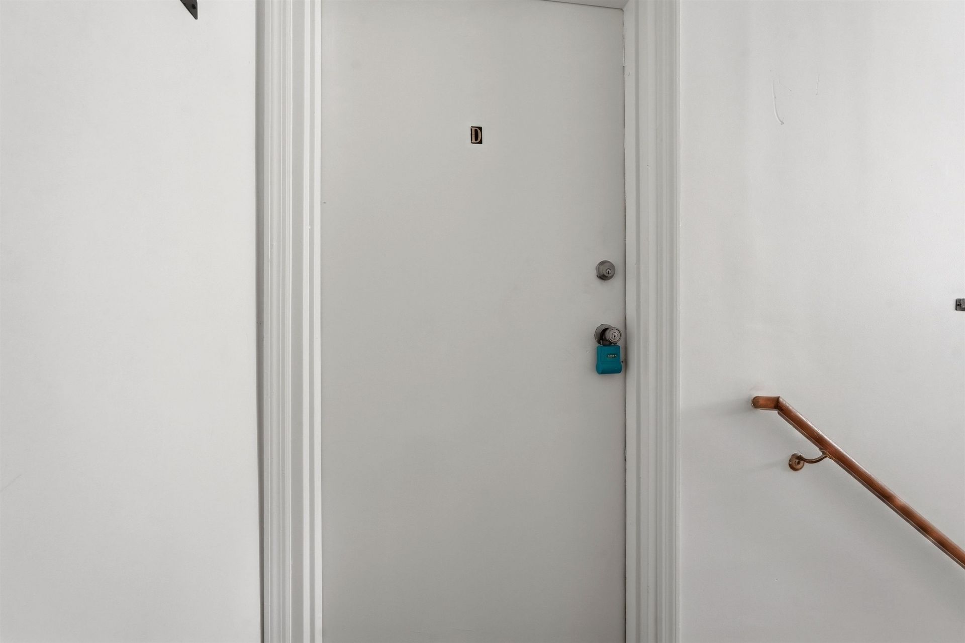 204 A St. Photo 4
