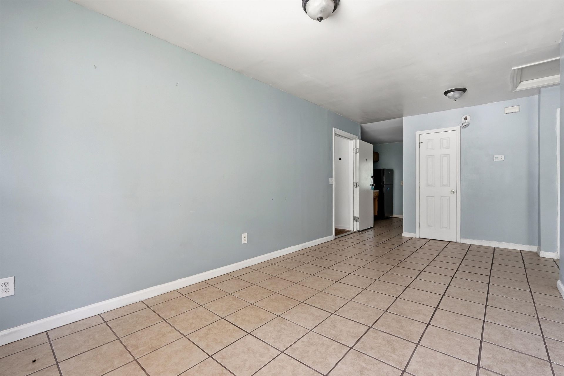 204 A St. Photo 5