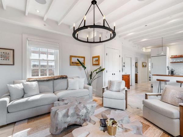 5 West Hill Place, Unit D, Boston, MA 02114