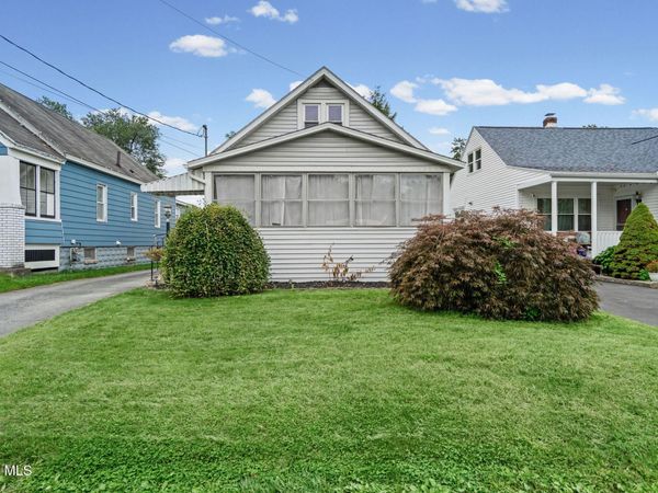 3025 Edgewood Avenue, Rotterdam, NY 12306