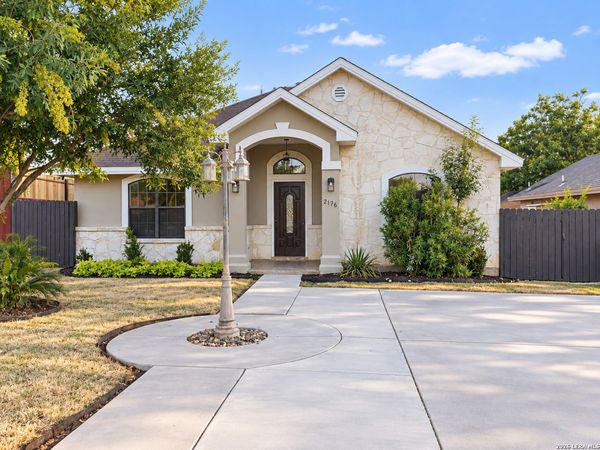 2176 Stone, Eagle Pass, TX 78852