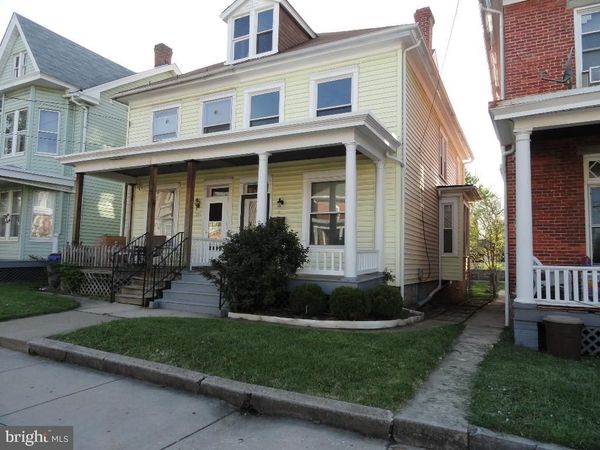 537 N LOCUST STREET N , HAGERSTOWN, MD 21740