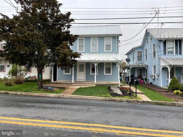 350 CHESTNUT STREET, MERTZTOWN, PA 19539